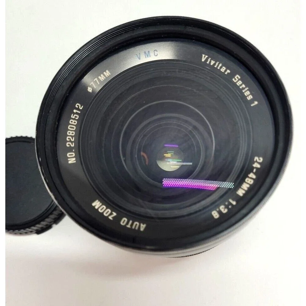 CANON AT-1 SLR 35mm Film Camera with Zoom Lens. Vintage